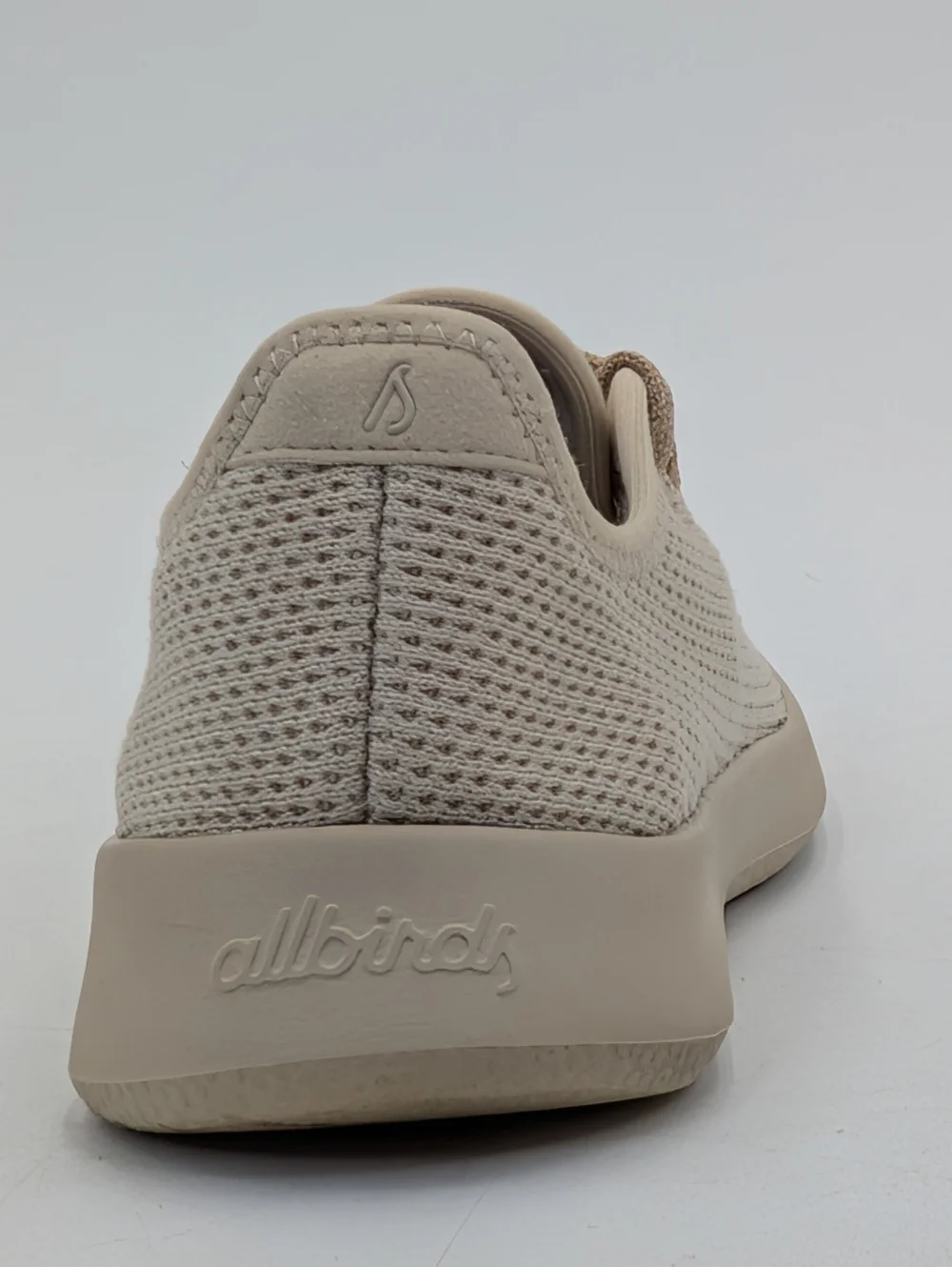 Allbirds Tree Runners Size 6 Neutral Beige Eucalyptus Breathable Knitt Cushioned